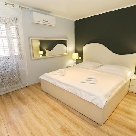 Апартаменты Apartman Gentile Сплит Экстерьер фото